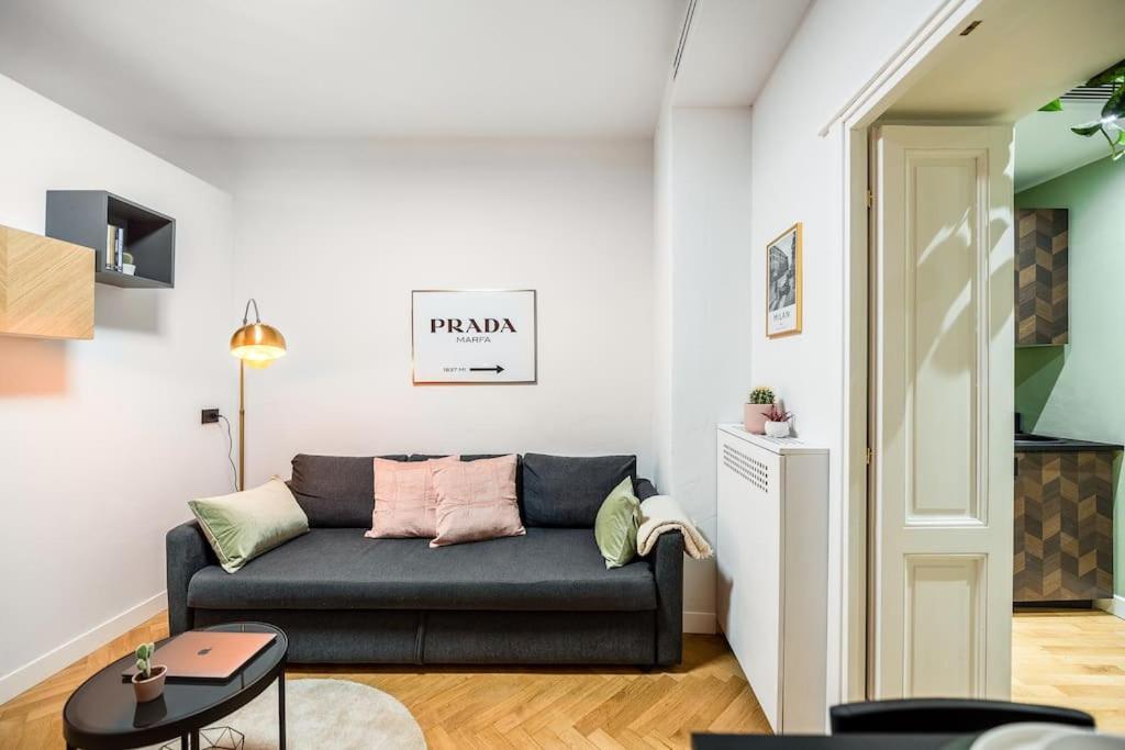 Peachtree Splendido Apt Nel Cuore Di Brera Milano Exteriör bild