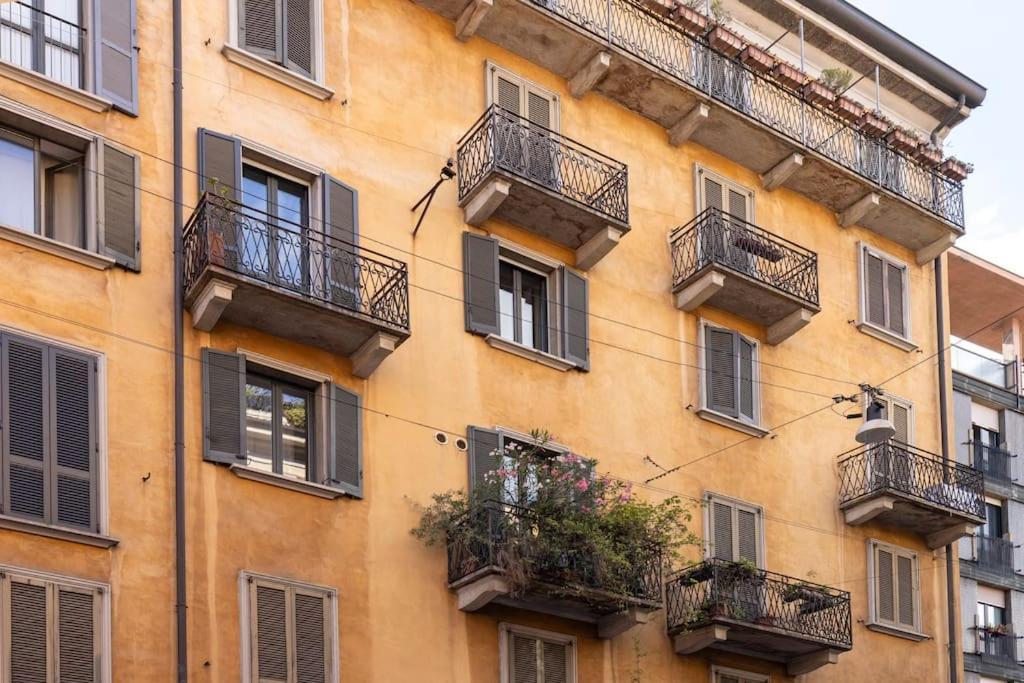 Peachtree Splendido Apt Nel Cuore Di Brera Milano Exteriör bild
