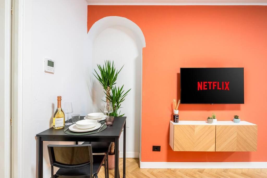 Peachtree Splendido Apt Nel Cuore Di Brera Milano Exteriör bild